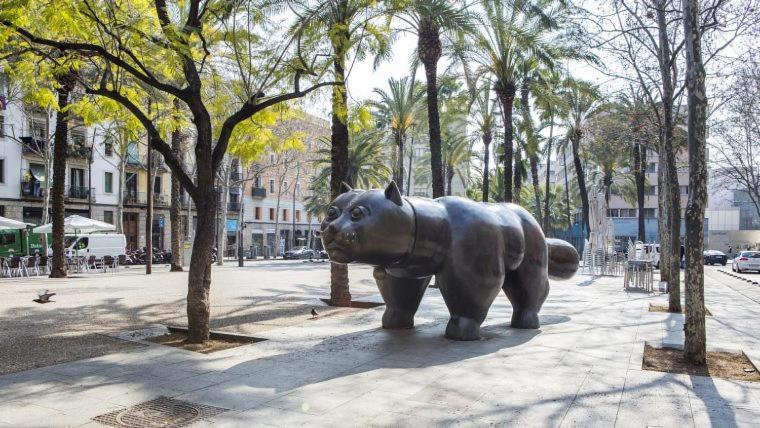 Bonito Apartamento En Raval Bcn Cerca De Todo Apartment *